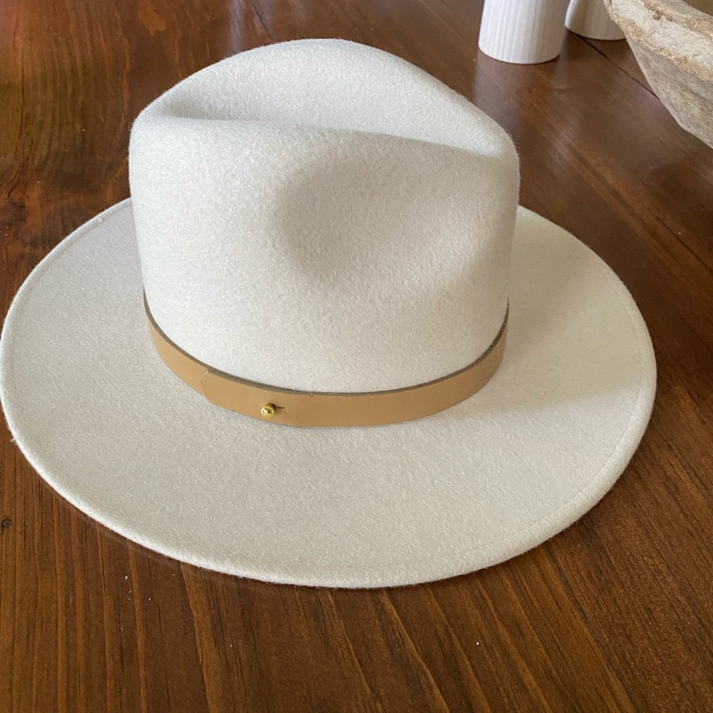 Brand new Lack of Color hat